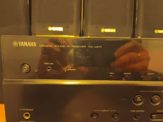 Receptor AV Yamaha RX-V477 + Subwoofer y 5 Altavoc