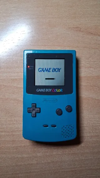 Game Boy Color Azul + Pokémon Oro y Pinball
