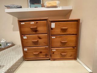Conjunt habitació armari i calaixeres de pi