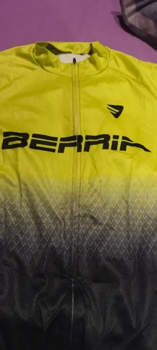 Maillot/Culot Ciclismo Berria 100% Poliéster Talla