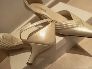 Zapatos de Novia Beige