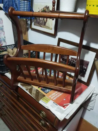 Revistero nuevo Monforte de Lemos madera maciza lo