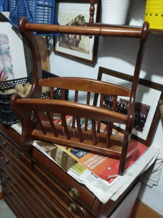 Revistero nuevo Monforte de Lemos madera maciza lo