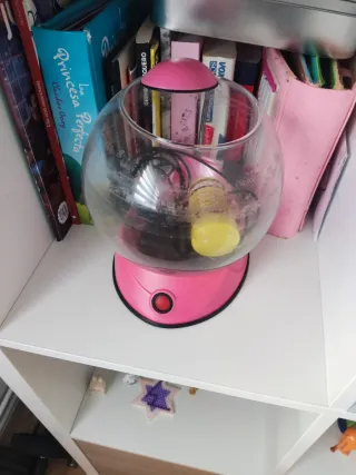 Pecera 2.5L con luz.