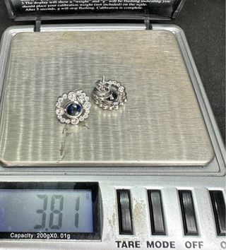 Pendientes Oro Blanco 18K Zafiro y Diamantes