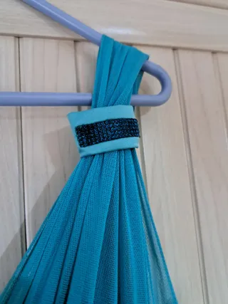 Vestido corto elegante de fiesta