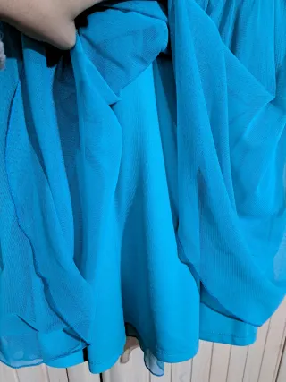 Vestido corto elegante de fiesta