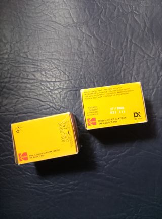 2 Kodak TMax 100 pro B&W 35mm 36exp