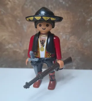 Playmobil custom pistolero mexicano
