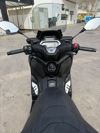 Yamaha XMAX 125 Negra