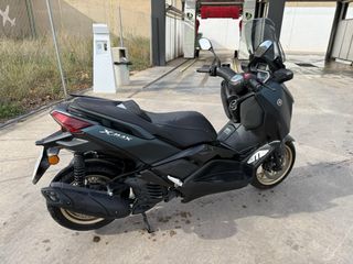 Yamaha XMAX 125 Negra