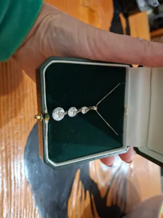 Collana Argento con Ciondolo Luminoso