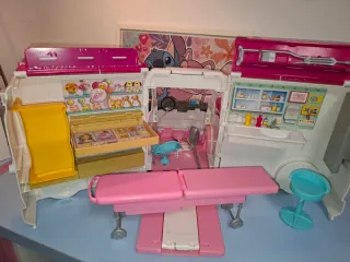 Ambulancia Barbie