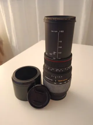 Cámara Sony Alpha a700 + Accesorios