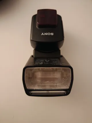 Cámara Sony Alpha a700 + Accesorios