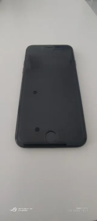 iPhone 7 Negro + Batería y Funda