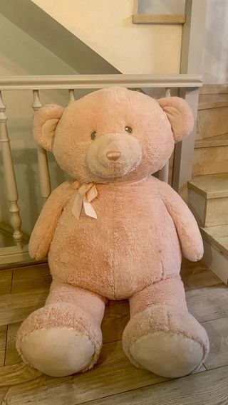 Peluche Gigante Rosa 130 cm. sentado 90 cmt altura