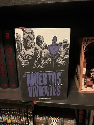 The walking dead / los muertos vivientes integral