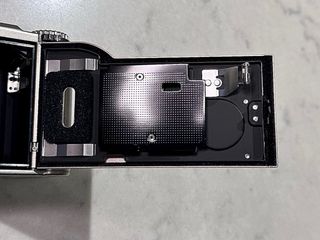 Leica MiniLux in titanio, colore champagne