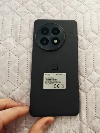 OnePlus 13 16/512 + Cargador SuperVOOC 120W