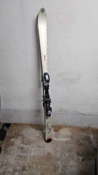 Sci Blizzard 160cm con attacchi