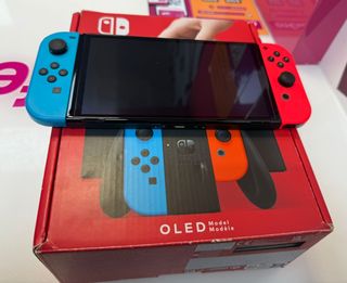 Consola Nintendo Switch oled HEG-001