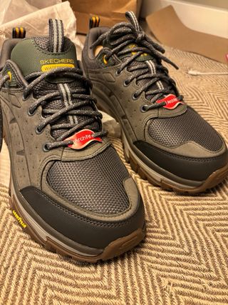 Skechers Arch Fit Road Walker Vernal Gris