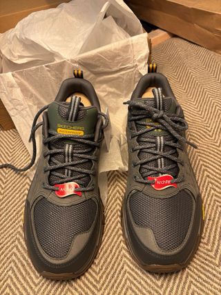 Skechers Arch Fit Road Walker Vernal Gris