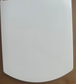 Tampa de Sanita Roca HALL, queda amortecida