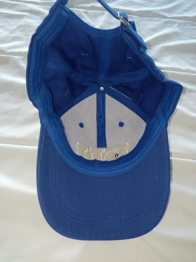 Gorra Monsters University MU sin estrenar
