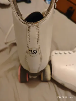 Patines Profesionales Talla 39 + protecciones