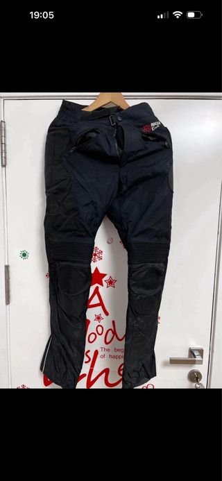 Chaqueta y pantalón cordura moto urge la venta