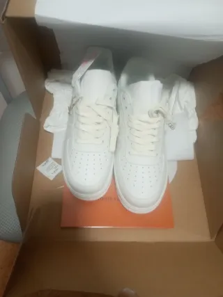 Zapatillas  Talla 45 Blancas