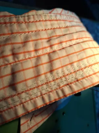 Máquina de coser Refrey con motor