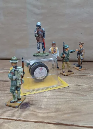 Figuras soldados plomo colección