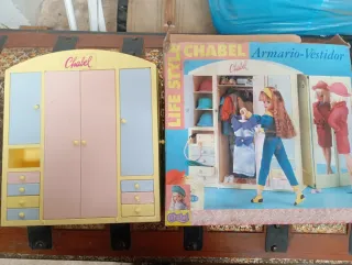 Bambole vintage pattini, tra le altre cose