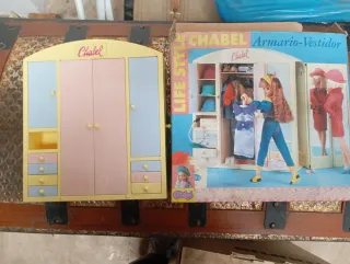 Bambole vintage pattini, tra le altre cose