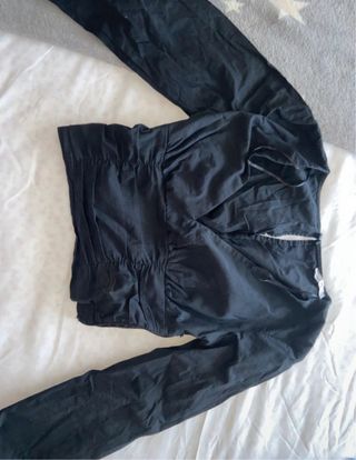 Top Bershka negro talla S
