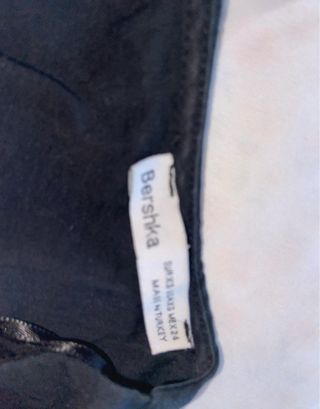 Top Bershka negro talla S