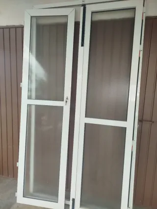 Marco de ventana de aluminio