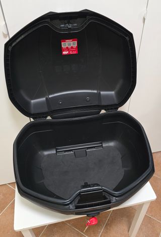 Bauletto GIVI E46 Riviera + piastra e schienalino