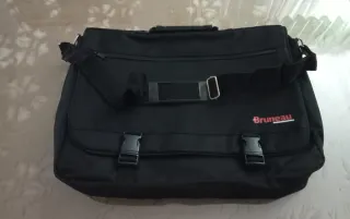 Maletín para portátil negro