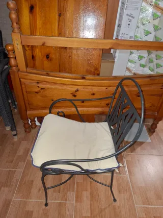 Silla de hierro forjado