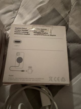 Caricatore Wireless MagSafe Apple