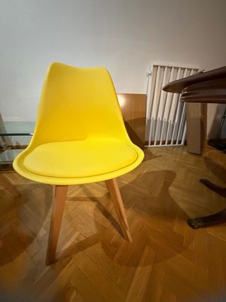 Pack 4 Sillas Nórdicas Asiento Tapizado