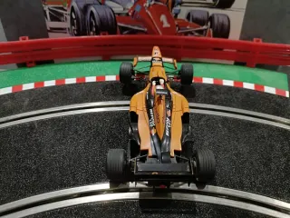 Scalextric Arrows F1 De la Rosa