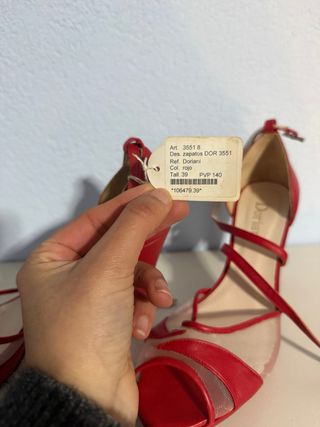 Sandalias Doriani, de piel, rojas