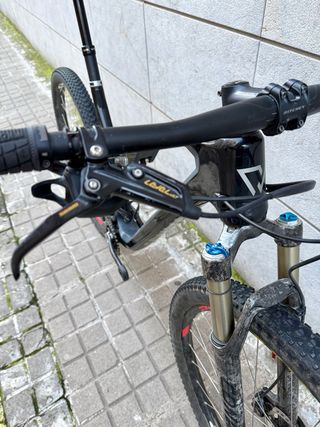Bicicleta doble suspensión carbono Conway RLC 6.9