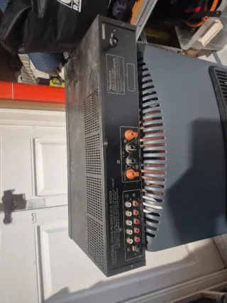 Amplificador Technics SU-Z2005 Negro