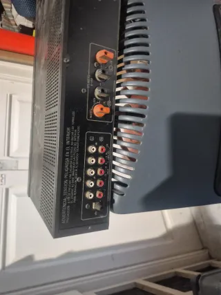 Amplificador Technics SU-Z2005 Negro